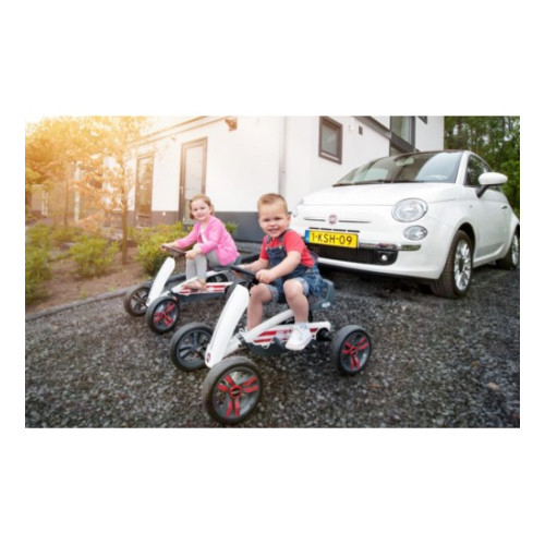 Веломобіль дитячий BERG Buzzy Fiat 500 ✅ хороші характеристики Веломобіль дитячий BERG Buzzy Fiat 500 ✅ хороші характеристики фото4